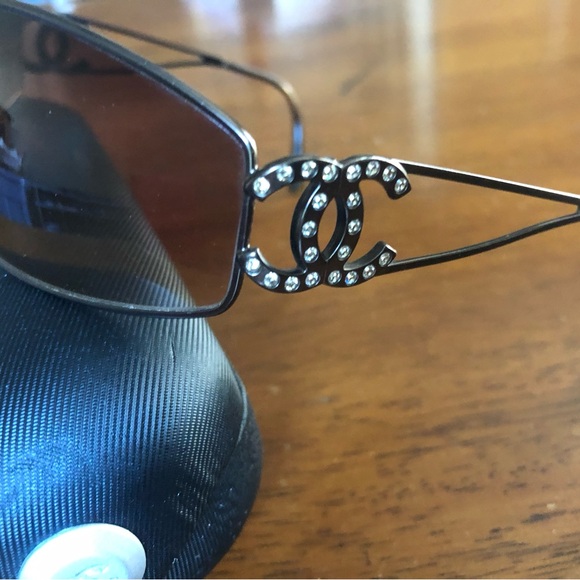 Authentic Chanel 4072-B Crystal CC Sunglasses Gradient Brown Vintage with Case. - Picture 11 of 14